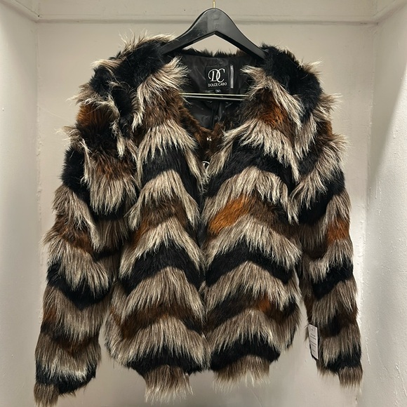 Dolce Cabo faux fur coat - Picture 1 of 4